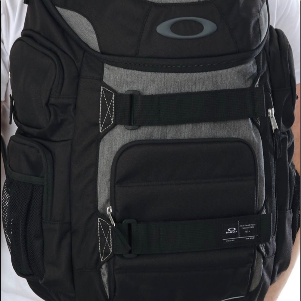 Oakley Enduro Backpack